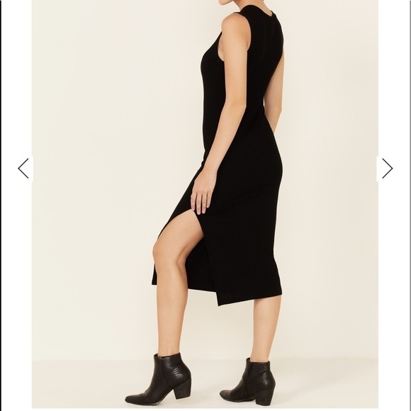 REVEL WOMEN'S RIB-KNIT SIDE SLIT BODYCON DRESS - Picture 5 of 13